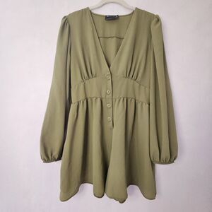 ASOS Design Sz 8 Army Green Shorts Romper Puff Sleeve Vneck Button Down Lightwei